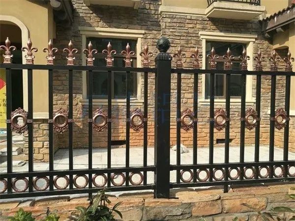 懂生活 更懂艺墅,万盛豪门铝艺专注金属工艺20年(图6) 懂生活 更懂艺墅,万盛豪门铝艺专注金属工艺20年(图6)